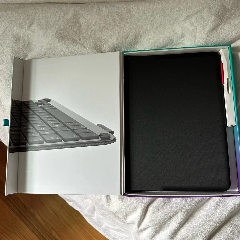Logitech iPad Air 2 Keyboard Case